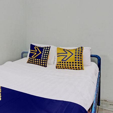 Spot On 92336 Hotel Sukowati Surakarta  Ngoại thất bức ảnh