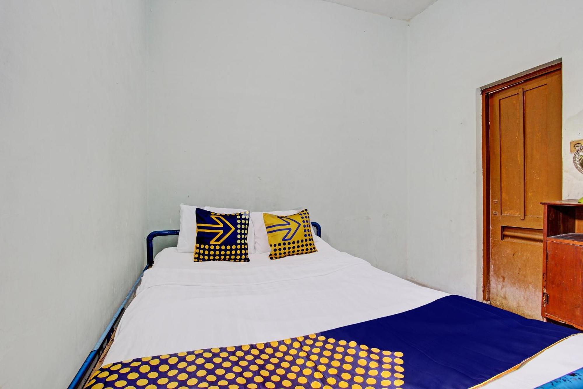 Spot On 92336 Hotel Sukowati Surakarta  Ngoại thất bức ảnh