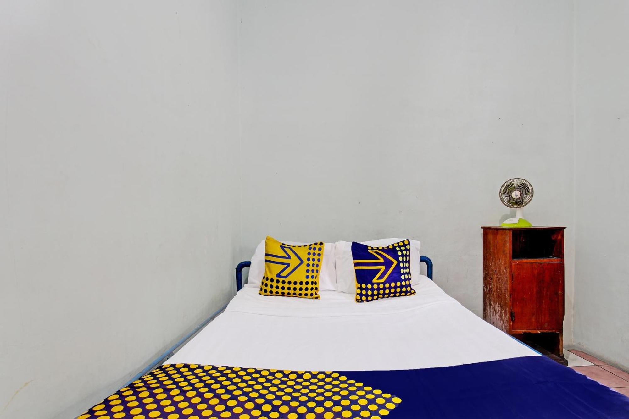 Spot On 92336 Hotel Sukowati Surakarta  Ngoại thất bức ảnh