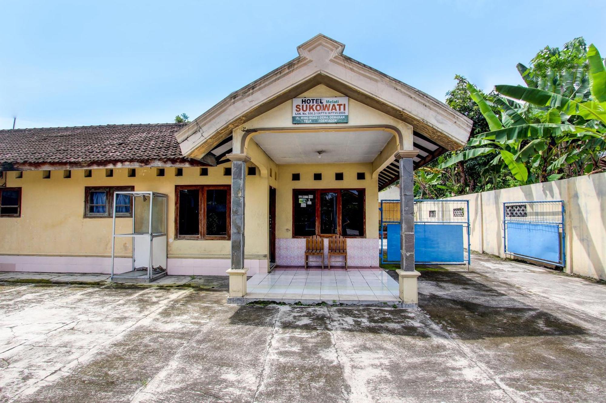 Spot On 92336 Hotel Sukowati Surakarta  Ngoại thất bức ảnh