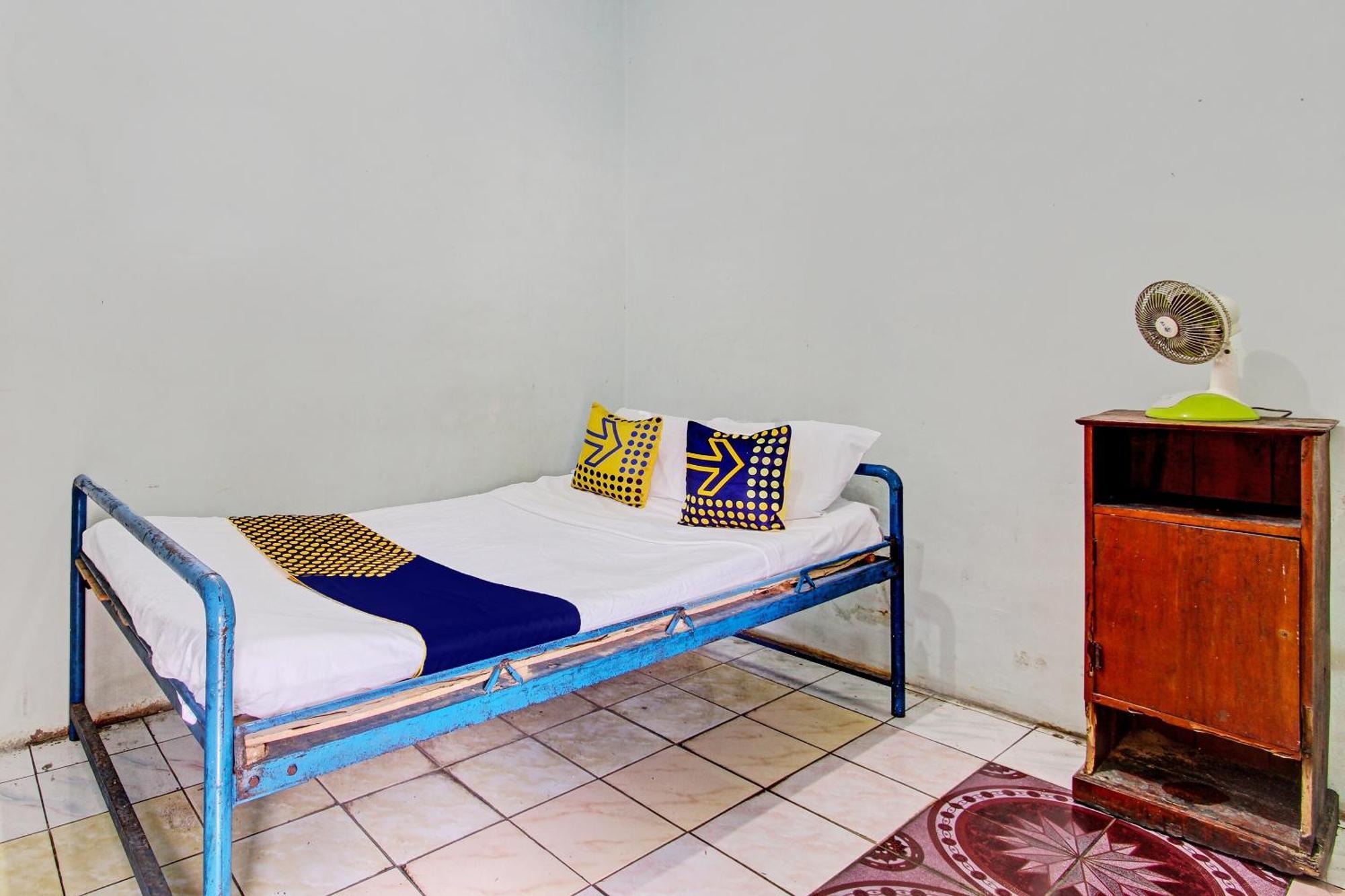 Spot On 92336 Hotel Sukowati Surakarta  Ngoại thất bức ảnh